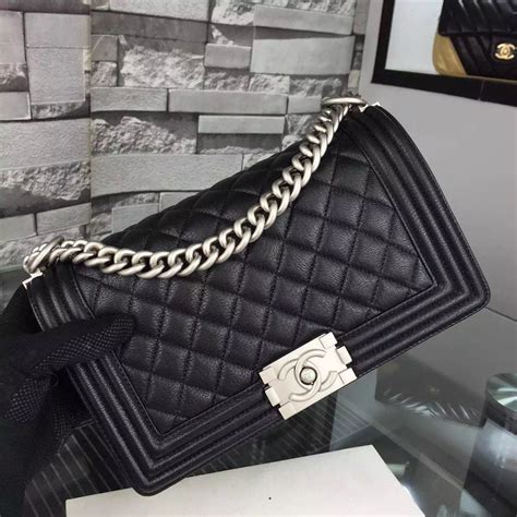 borsa chanel le boy replica 50 euro torino|Boy Chanel bag .